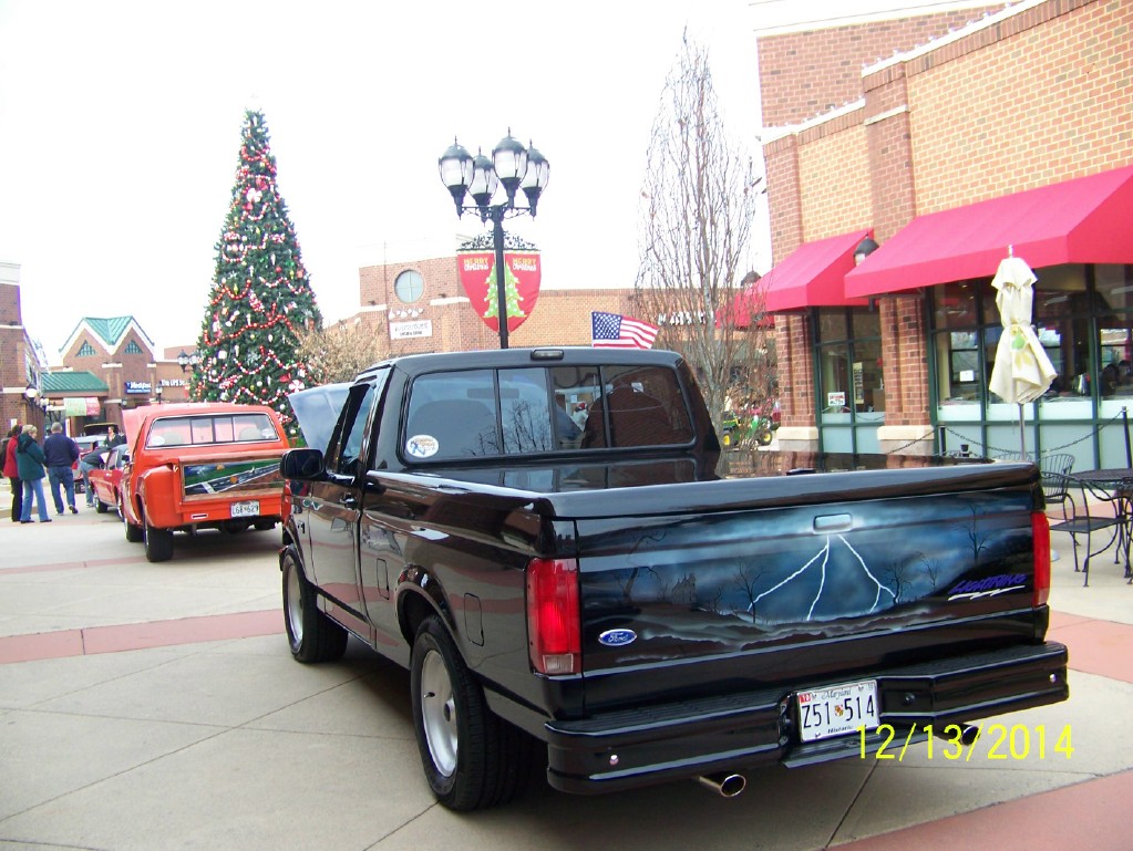 2014ToysForTots-WestView-017