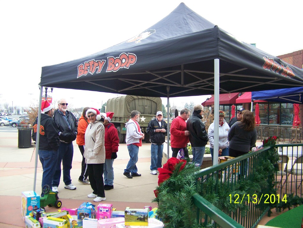 2014ToysForTots-WestView-044